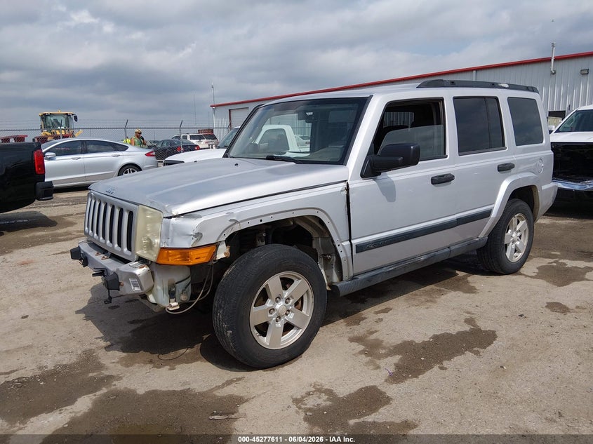 2006 JEEP COMMANDER auction photo 2