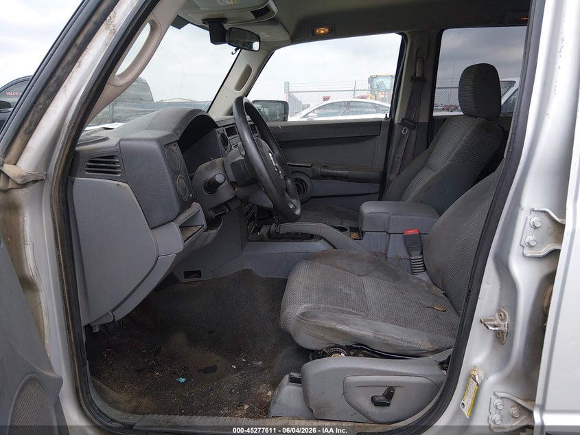 2006 JEEP COMMANDER auction photo 5