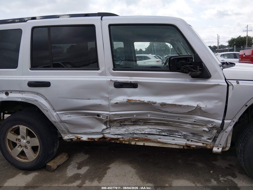 2006 JEEP COMMANDER auction photo 6