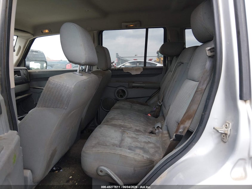 2006 JEEP COMMANDER auction photo 8