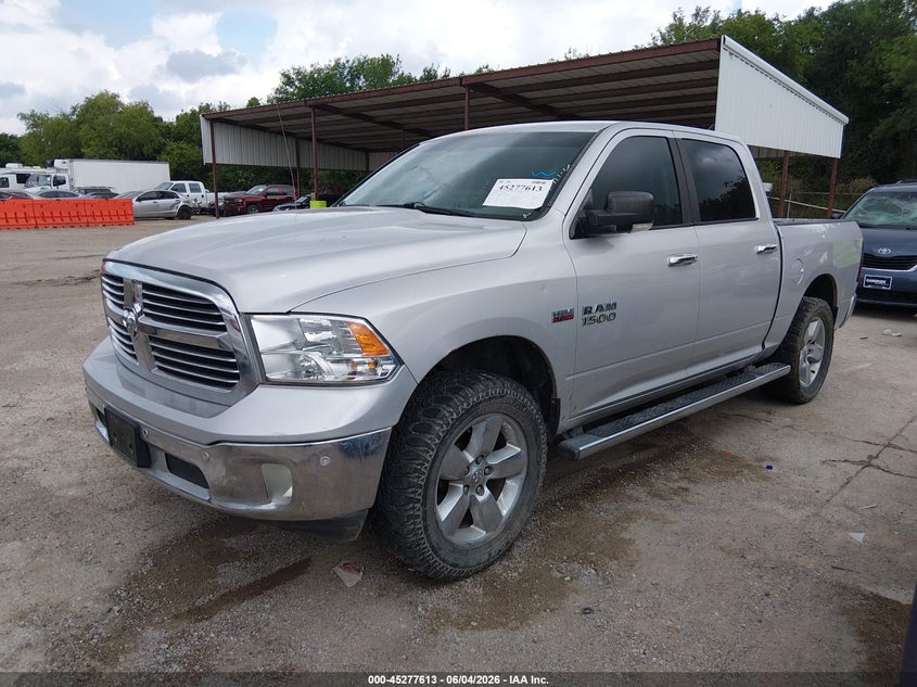 2015 RAM 1500 auction photo 2