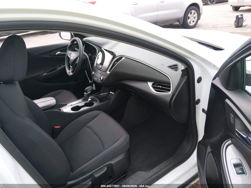 2022 CHEVROLET MALIBU auction photo 5