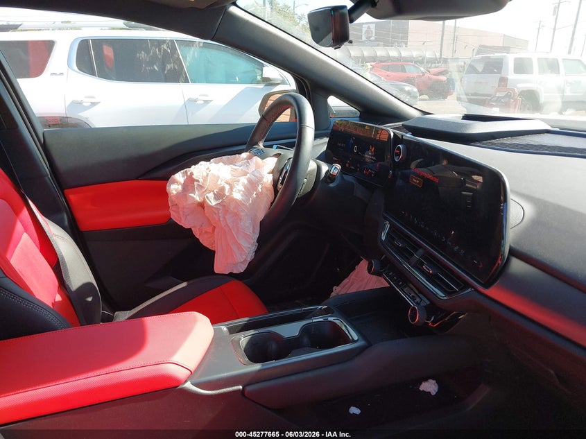 2025 CHEVROLET EQUINOX EV auction photo 5