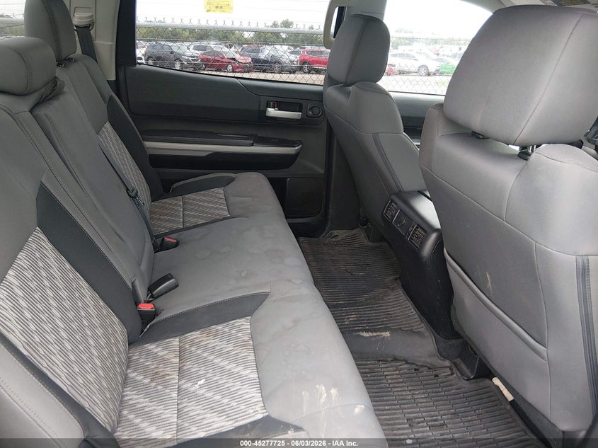 2019 Toyota Tundra Sr5 5.7L V8 VIN: 5TFDW5F18KX849302 Lot: 45277725