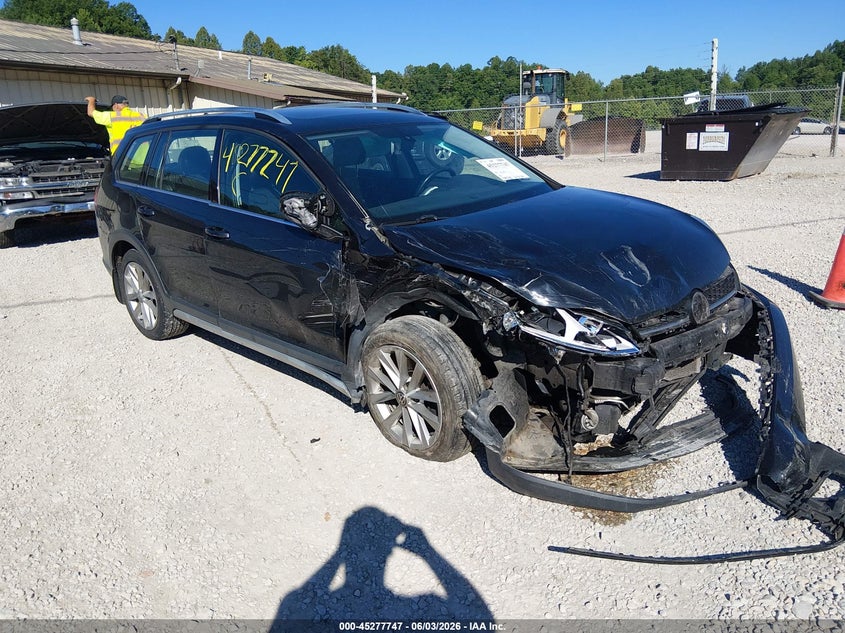 2017 VOLKSWAGEN GOLF ALLTRACK auction photo 1