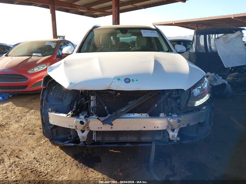 2016 Mercedes-Benz Glc 300 VIN: WDC0G4JB7GF042556 Lot: 45277891