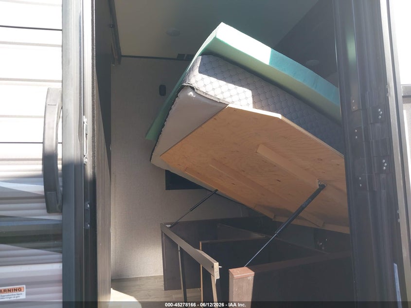 2021 JAYCO FLIGHT auction photo 5