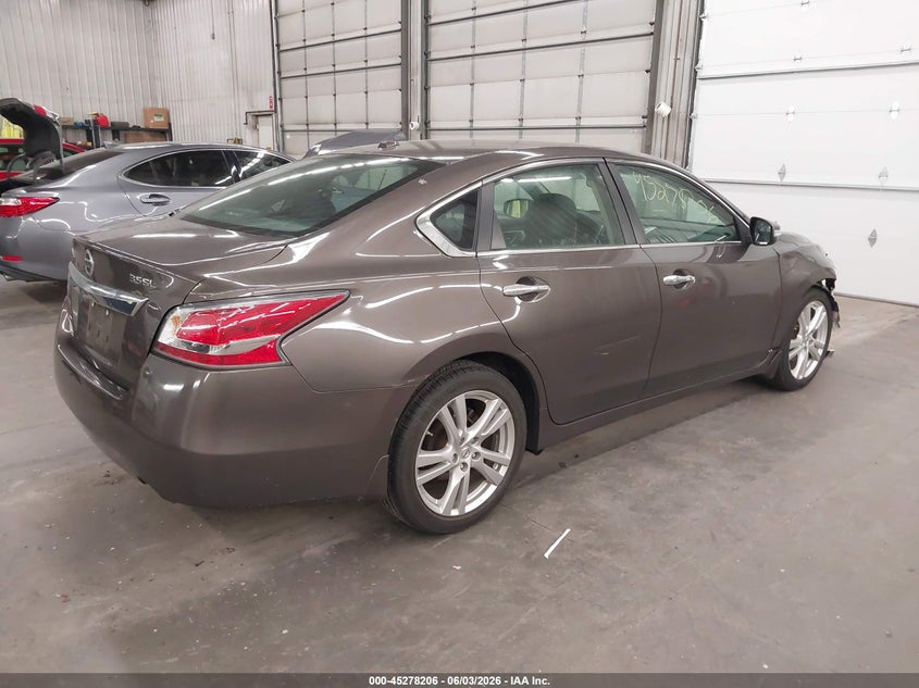 2014 NISSAN ALTIMA auction photo 4
