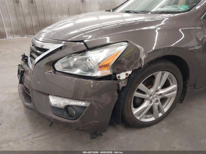 2014 NISSAN ALTIMA auction photo 6