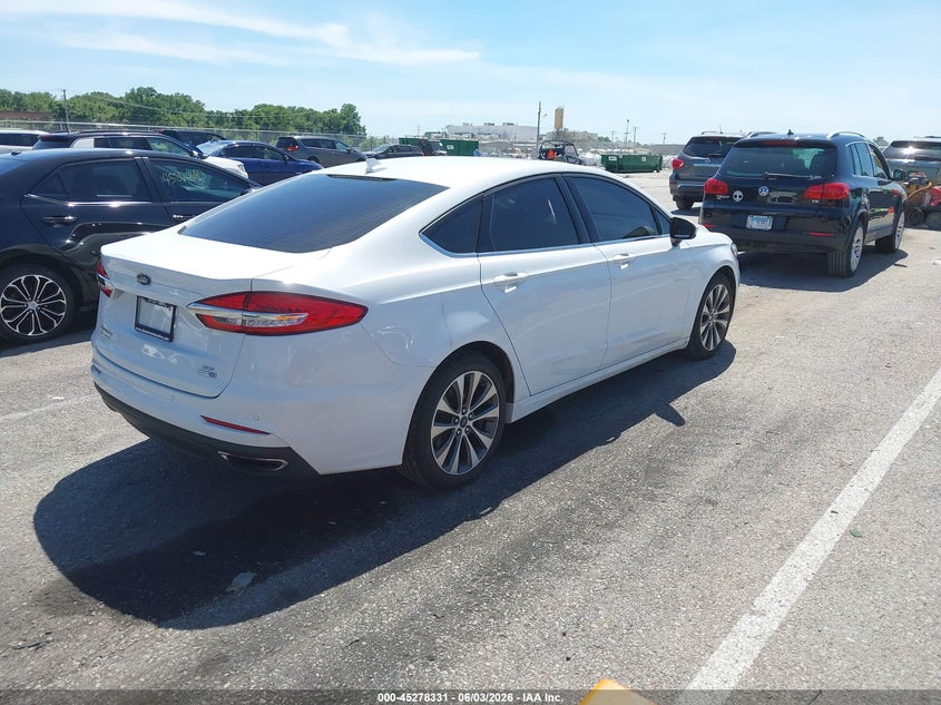Vin: 3fa6p0t98kr252927, lot: 45776155, ford fusion se 20194