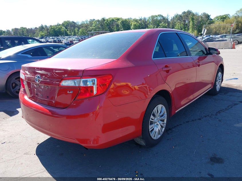 Vin: 4t1bf1fkxeu797133, lot: 45776300, toyota camry le 20144