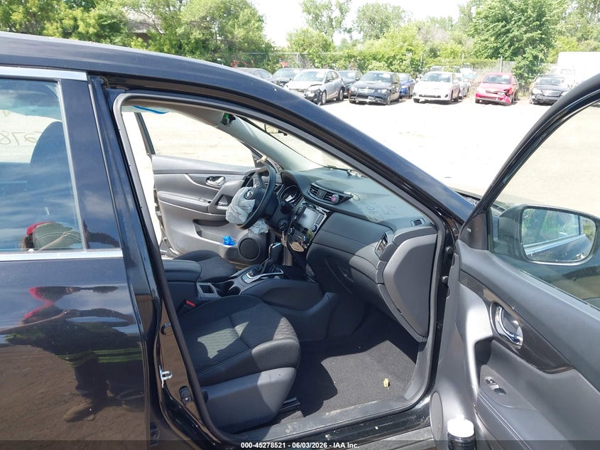 2018 NISSAN ROGUE auction photo 5