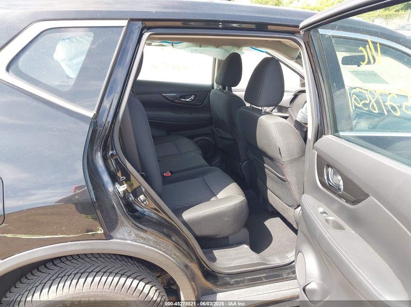 2018 NISSAN ROGUE auction photo 8