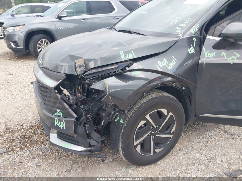 2023 KIA SPORTAGE HYBRID auction photo 6