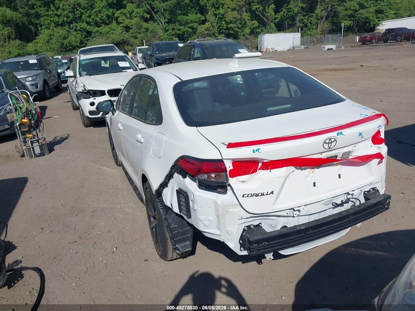 2025 TOYOTA COROLLA auction photo 3