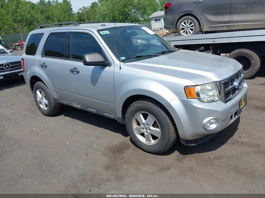 Vin: 1fmcu9d72bkb26358, lot: 45776367, ford escape xlt 2011 img_1