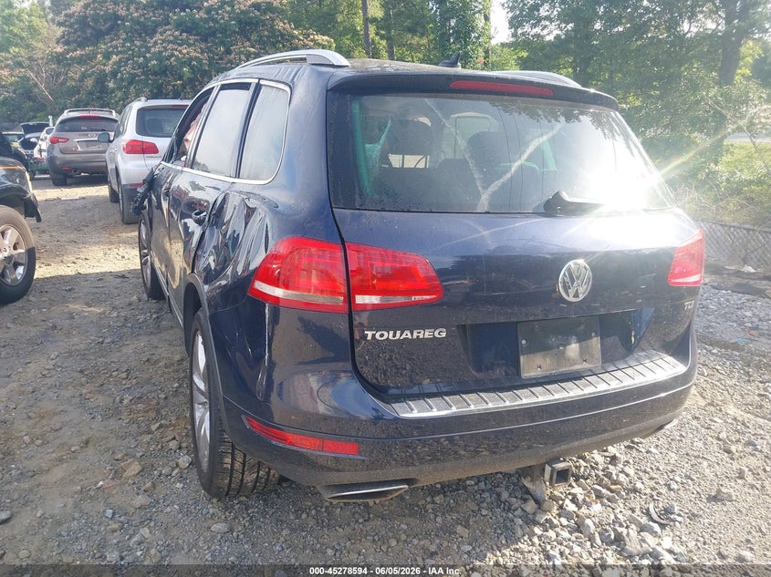 Vin: wvgep9bp4ed010722, lot: 45776418, volkswagen touareg tdi executive 20143