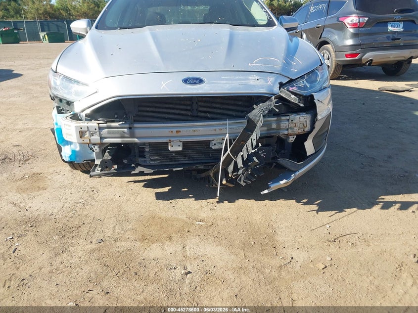 FORD FUSION HYBRID 2019 VIN 3FA6P0LU1KR261859