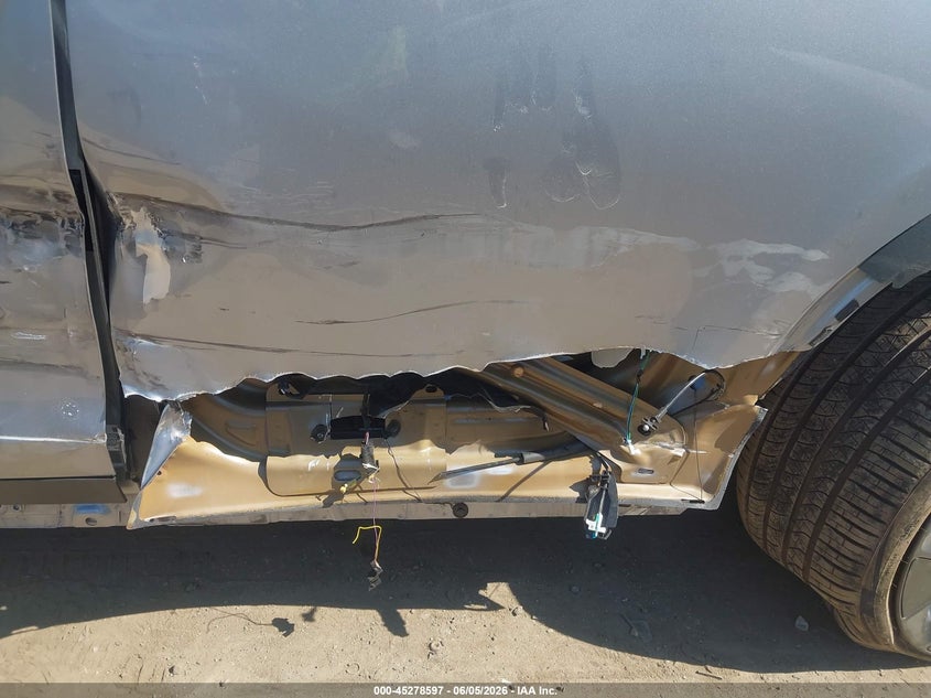 2026 Tesla Model X All-Wheel Drive VIN: 7SAXCBE58TF481775 Lot: 45278597