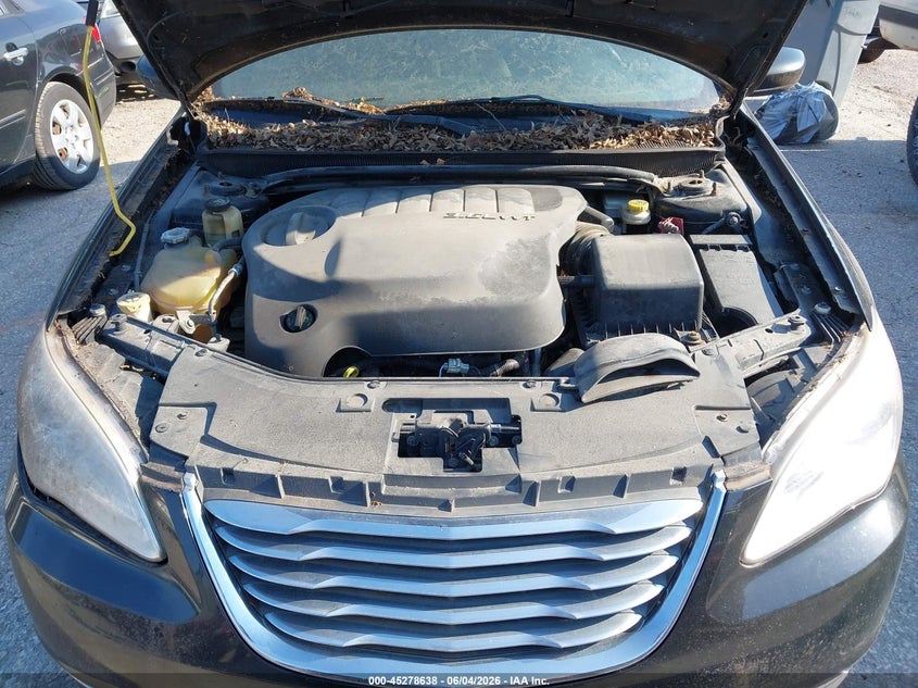 2011 Chrysler 200 Touring VIN: 1C3BC1FG4BN565923 Lot: 45278638