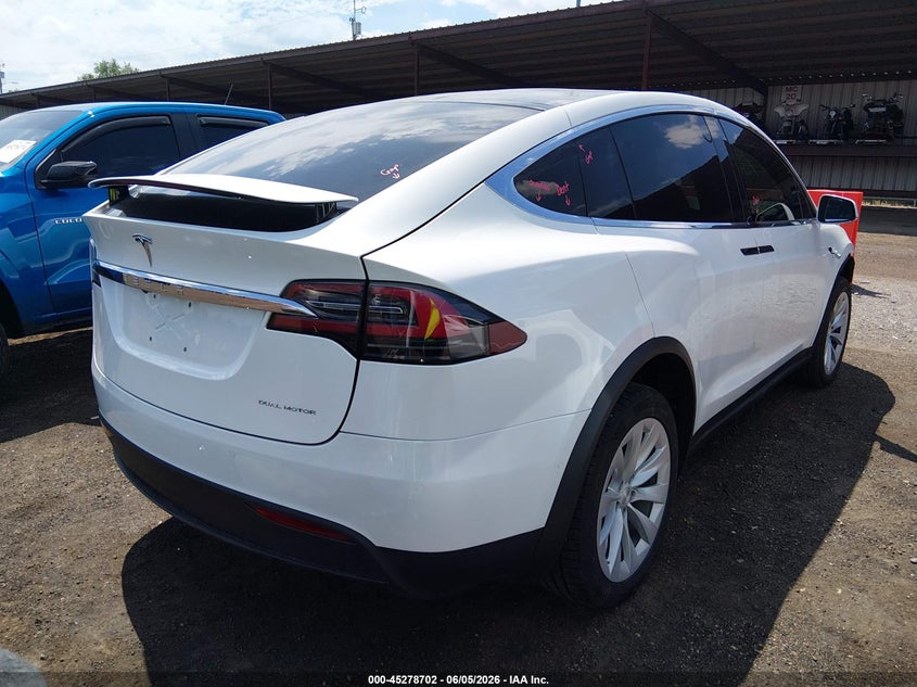 2020 Tesla Model X Long Range Dual Motor All-Wheel Drive/Long Range Plus Dual Motor All-Wheel Drive VIN: 5YJXCBE26LF233365 Lot: 45278702