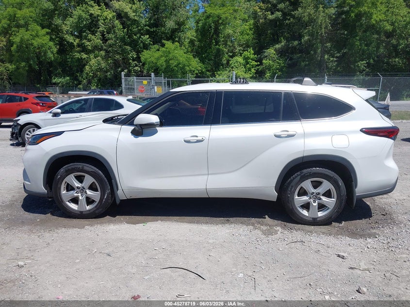 2022 Toyota Highlander Le VIN: 5TDBZRBH0NS591845 Lot: 45278719