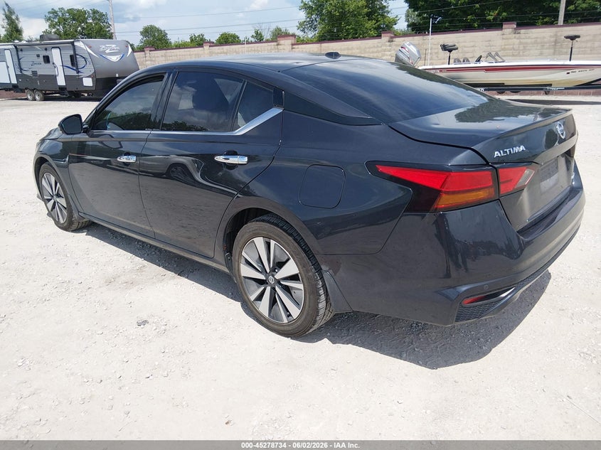 2020 NISSAN ALTIMA auction photo 3
