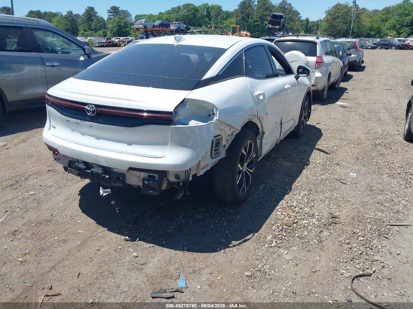 Vin: jtdaaaaf1p3002908, lot: 45776604, toyota crown xle 20234