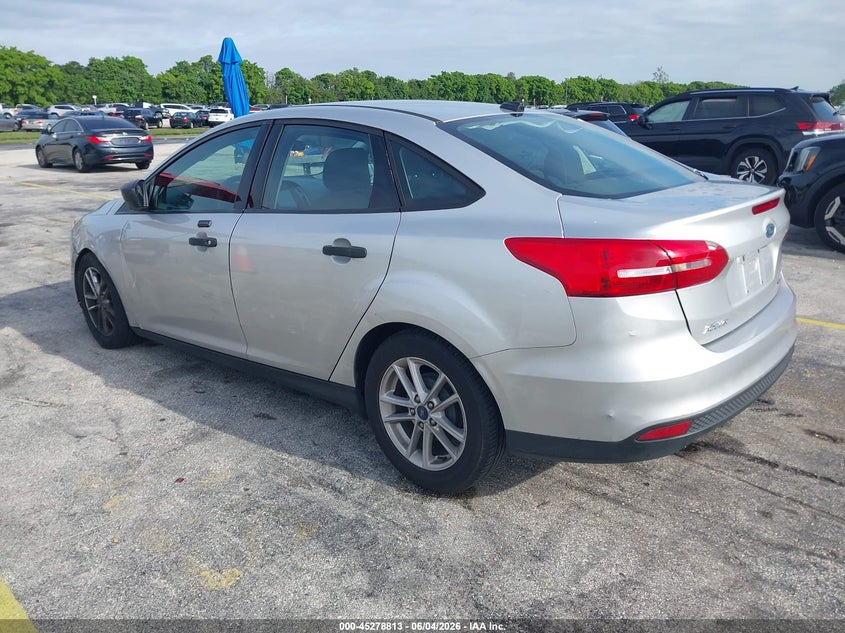 Vin: 1fadp3e20fl345177, lot: 45776637, ford focus s 20153