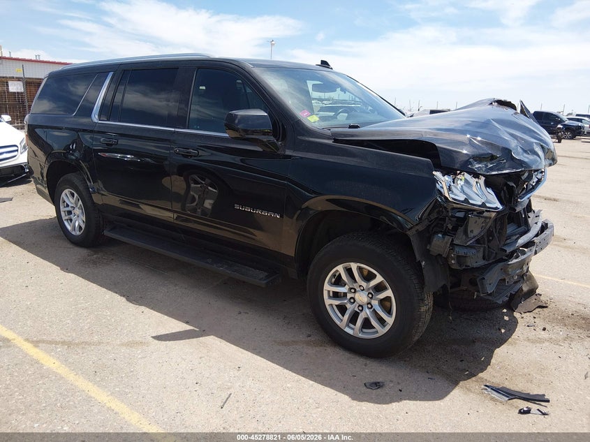 CHEVROLET SUBURBAN - zdjęcie 1