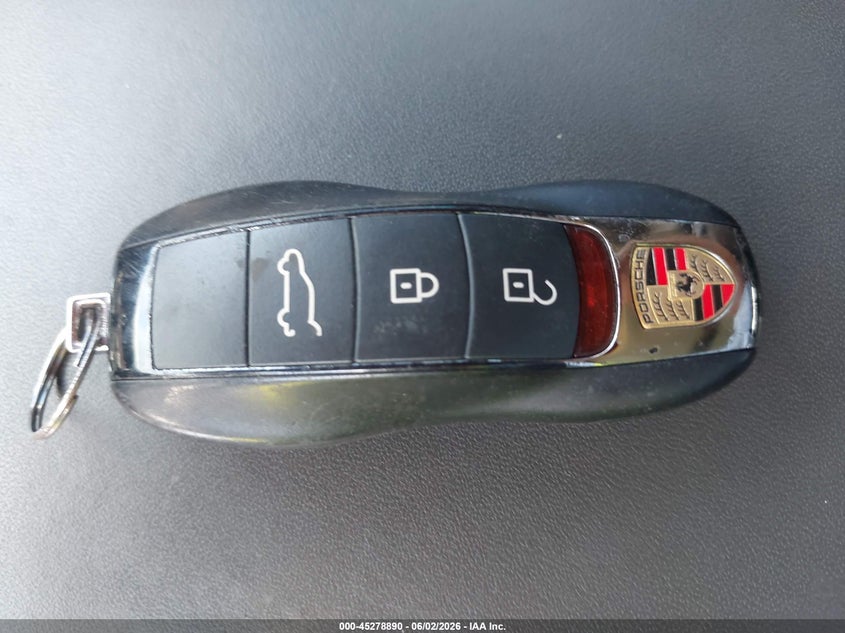 2020 Porsche Macan S VIN: WP1AB2A51LLB34151 Lot: 45278890
