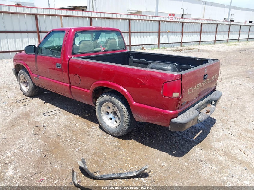 2002 CHEVROLET S-10 auction photo 3