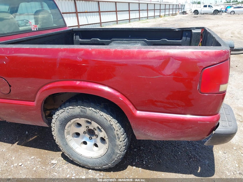 2002 CHEVROLET S-10 auction photo 6