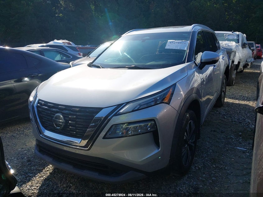 5N1AT3BA3MC821824 2021 NISSAN ROGUE SV FWD photo 1