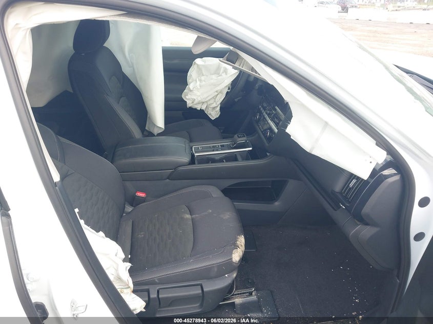 2026 NISSAN PATHFINDER auction photo 5