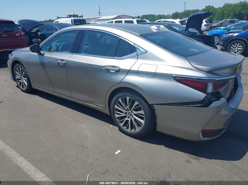 Vin: 58ad21b13lu011700, lot: 45776845, lexus es 300h 20203