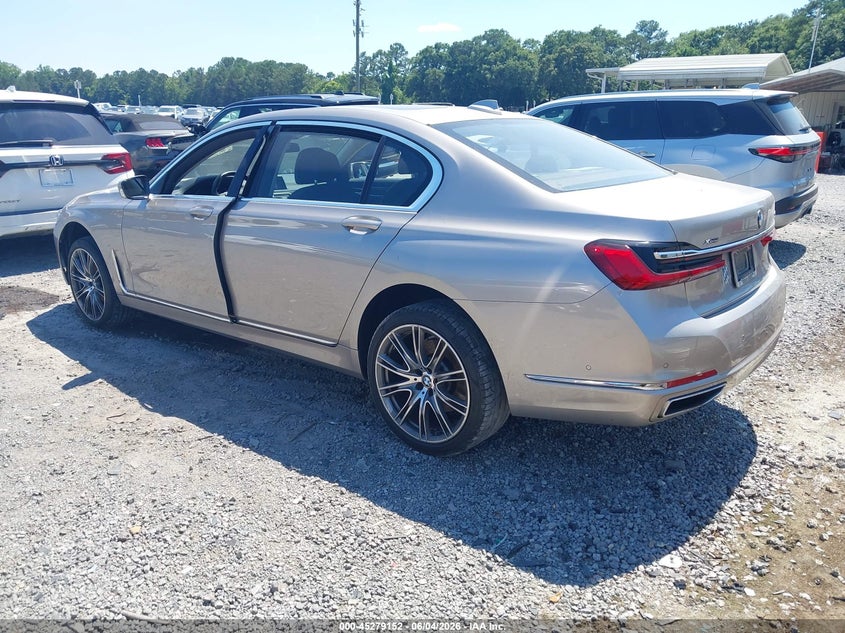2021 BMW 740I auction photo 3