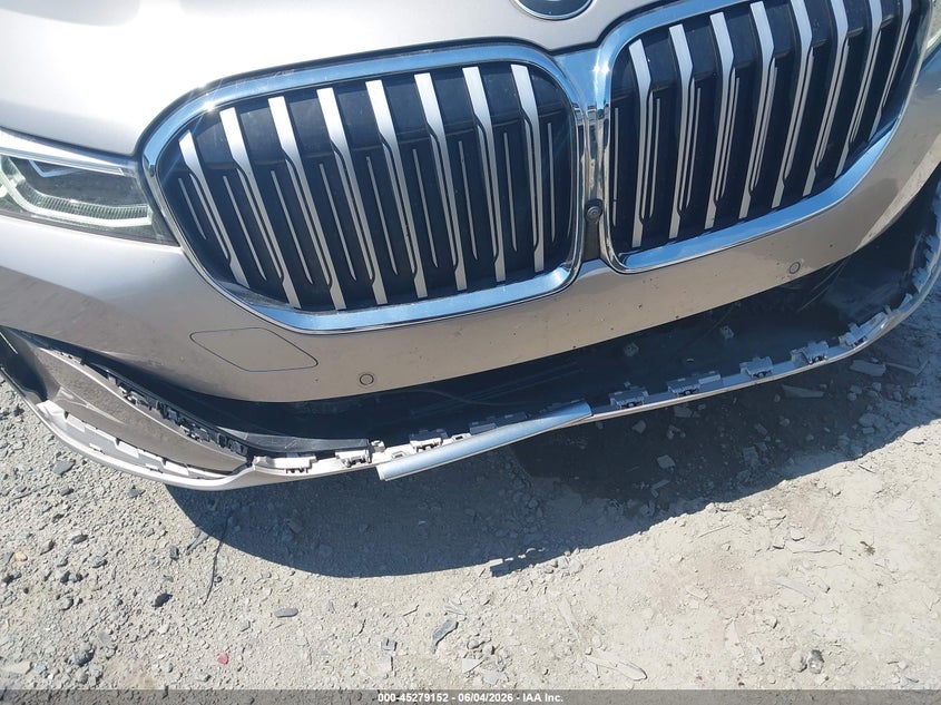 2021 BMW 740I auction photo 6