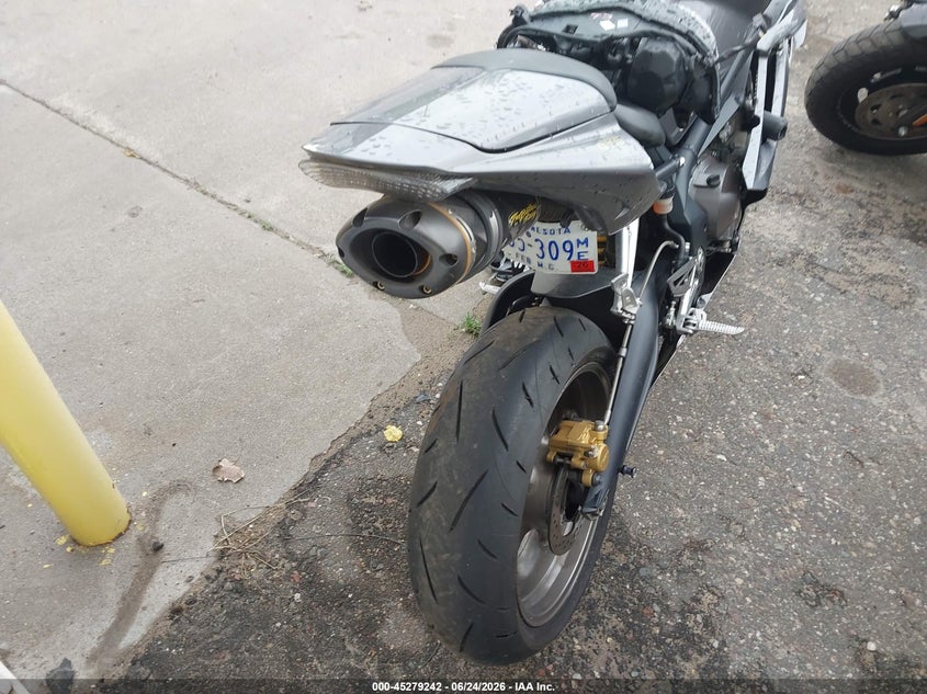 2006 TRIUMPH MOTORCYCLE DAYTONA auction photo 6