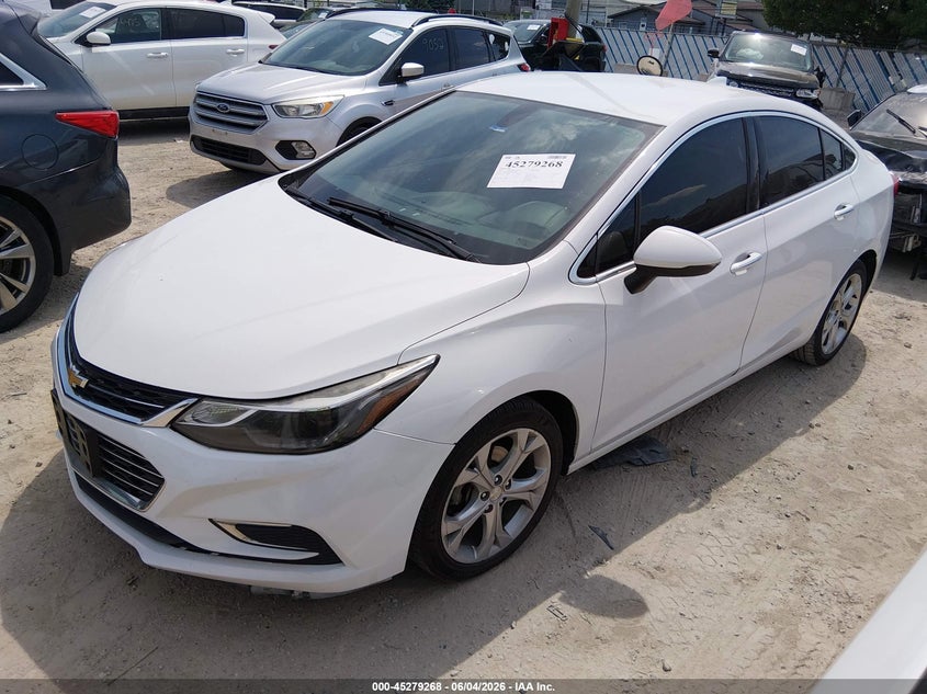 Vin: 3g1bf5sm5hs592626, lot: 45777091, chevrolet cruze premier auto 20172