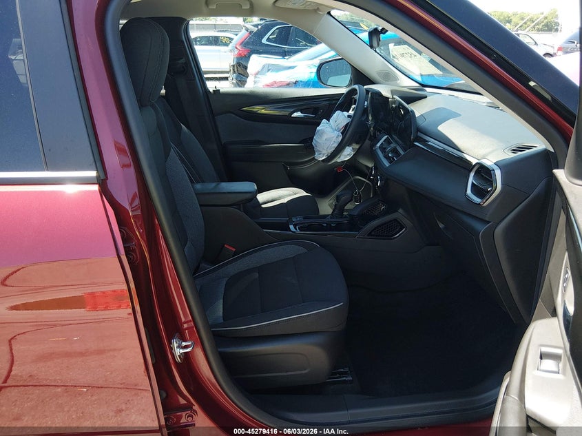2025 CHEVROLET TRAILBLAZER auction photo 5