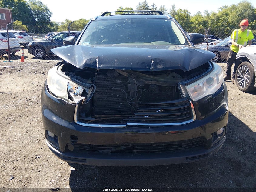 2014 TOYOTA HIGHLANDER auction photo 6