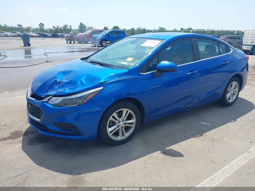 2017 Chevrolet Cruze Lt Auto 1G1BE5SM1H7152372 photo 1
