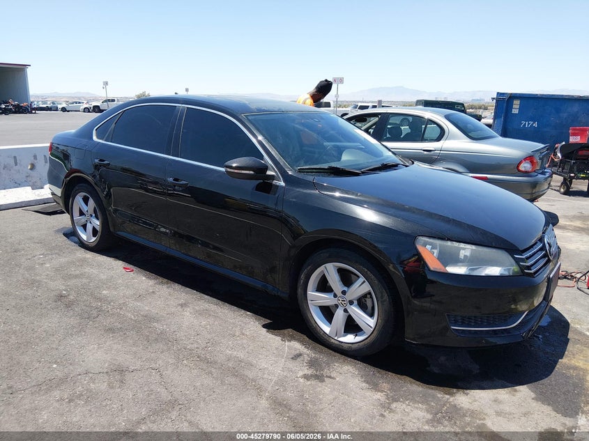 Vin: 1vwbp7a38cc069329, lot: 45777614, volkswagen passat 2.5l se 2012 img_1