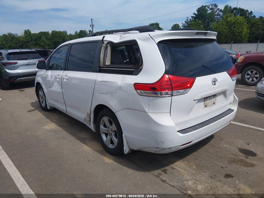 Vin: 5tdkk3dc6ds345920, lot: 45777639, toyota sienna le v6 8 passenger 20133