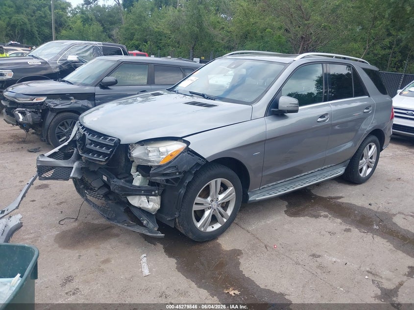 Vin: w1n0g8ebxmv319332, lot: 45777670, mercedes-benz glc 300 4matic suv 20212