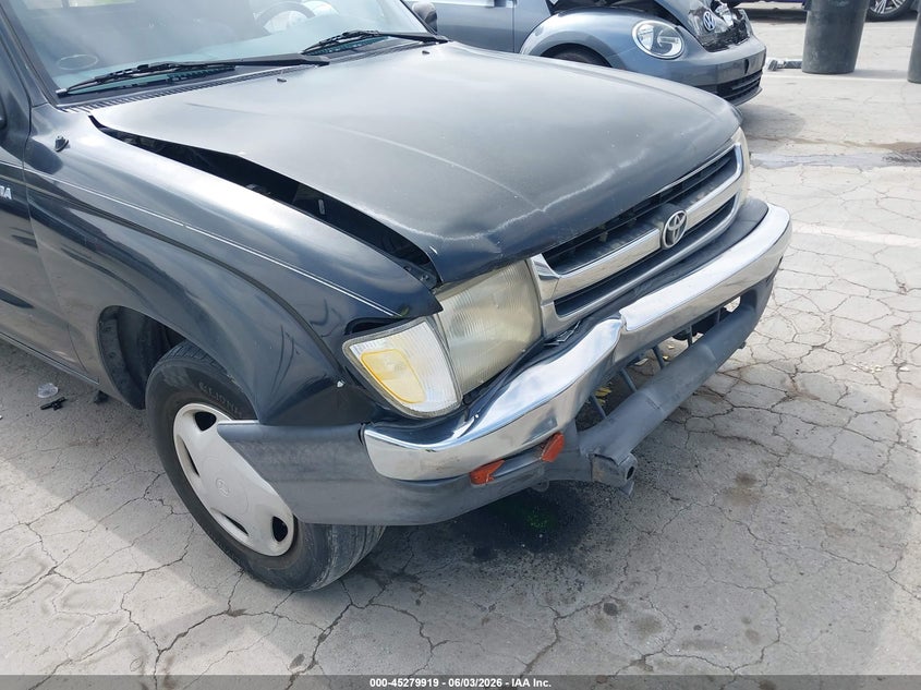 1998 Toyota Tacoma VIN: 4TAVL52N8WZ064922 Lot: 45279919