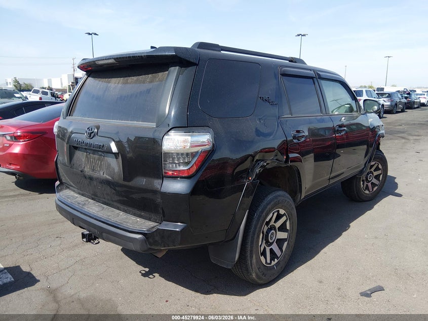 Vin: jteru5jr9p6127581, lot: 45777748, toyota 4runner trd off road premium 20234