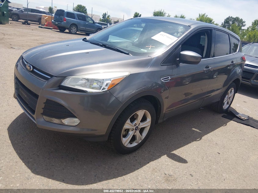 1FMCU9GX8EUA84377 2014 FORD ESCAPE SE photo 1