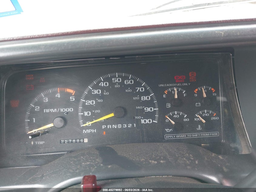 1995 Chevrolet Suburban K1500 VIN: 1GNFK16K2SJ387299 Lot: 45279992